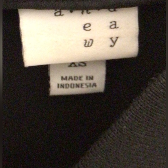 A new day black zippered jacket with ruffle detail size XS - Picture 6 of 8